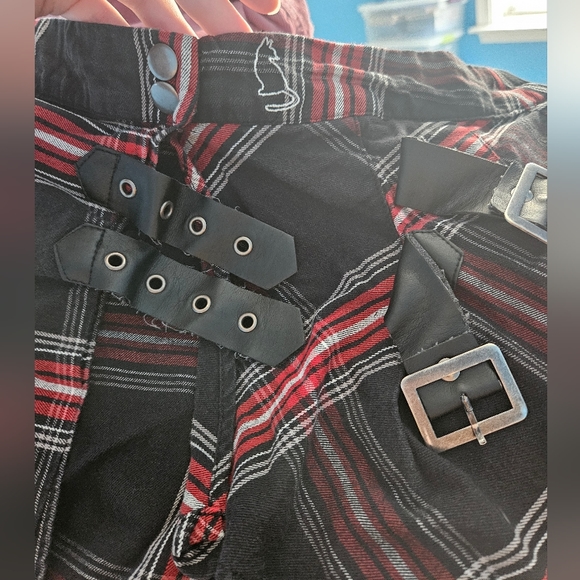 Hot Topic Chilling Adventures Of Sabrina Retro Plaid Buckle Skirt - Picture 6 of 12